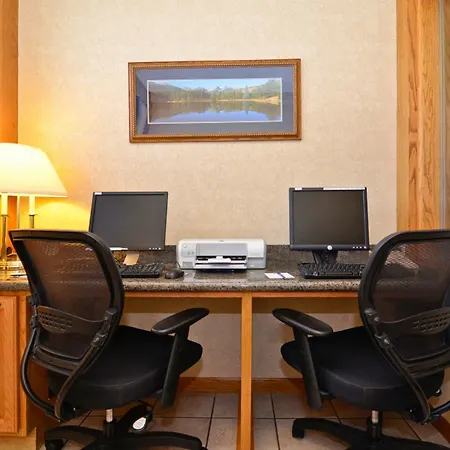 Best Western Plus Silver Saddle Inn 